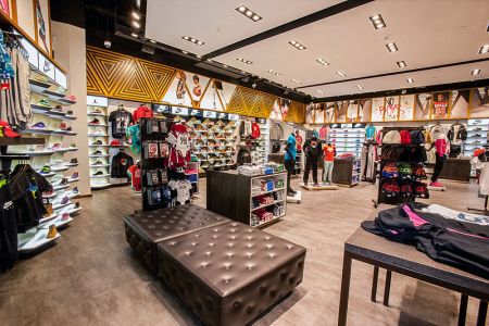 Villa - Mall of America